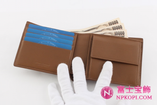 ボッテガヴェネタ カーフレザー【ツヤ加工】 二つ折財布 シェーンブラウン 193642VK8712802 